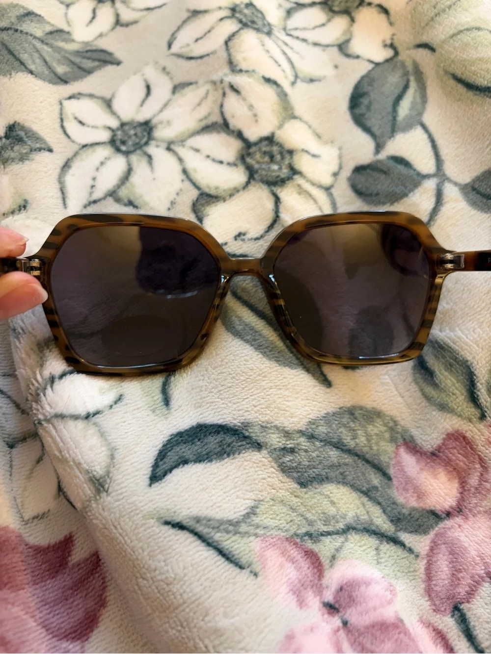 Fossil FW204 Women’s Sunglasses Tortoise Brown 53-17-139 NEW Authentic